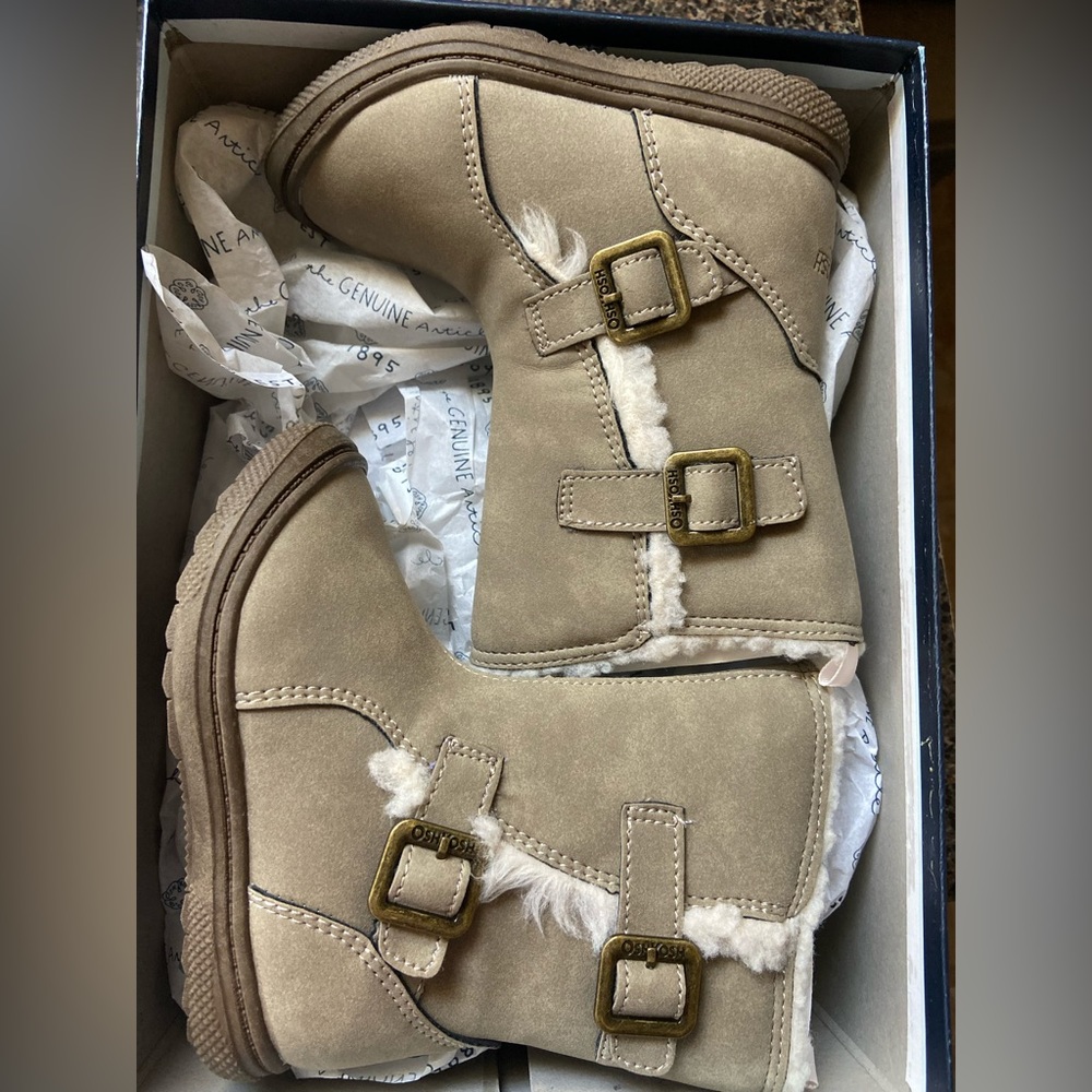 OshKosh baby girl boots size 5
